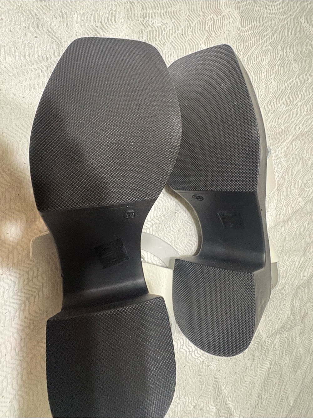 Free People Fishermen Women’s Leather Block Heel Sandals - Size 38 - Picture 16 of 16